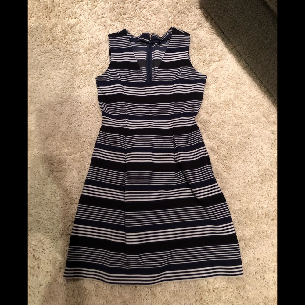 Madewell striped dress WITH POCKETS 😊